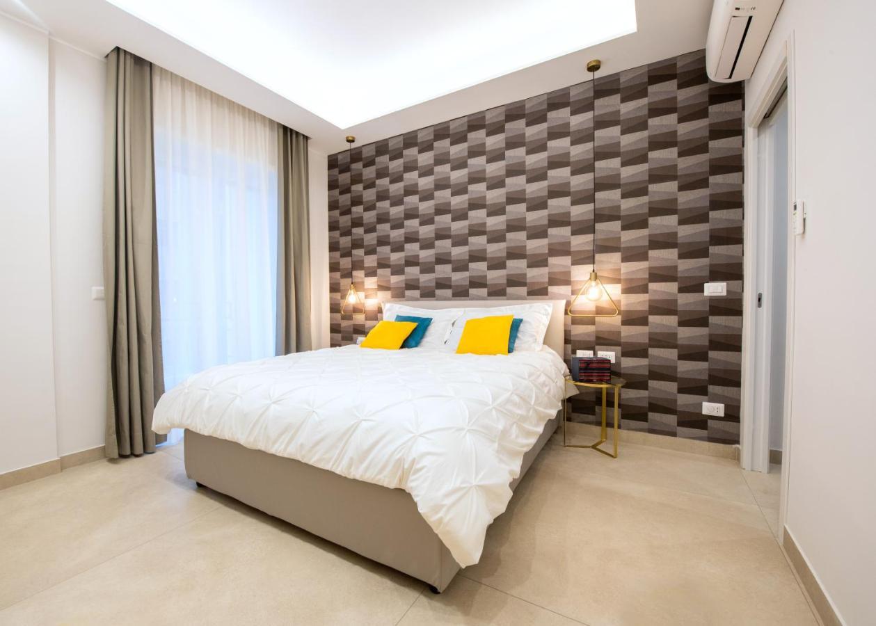 Napoli City Center - Appartamenti E Camere Kültér fotó