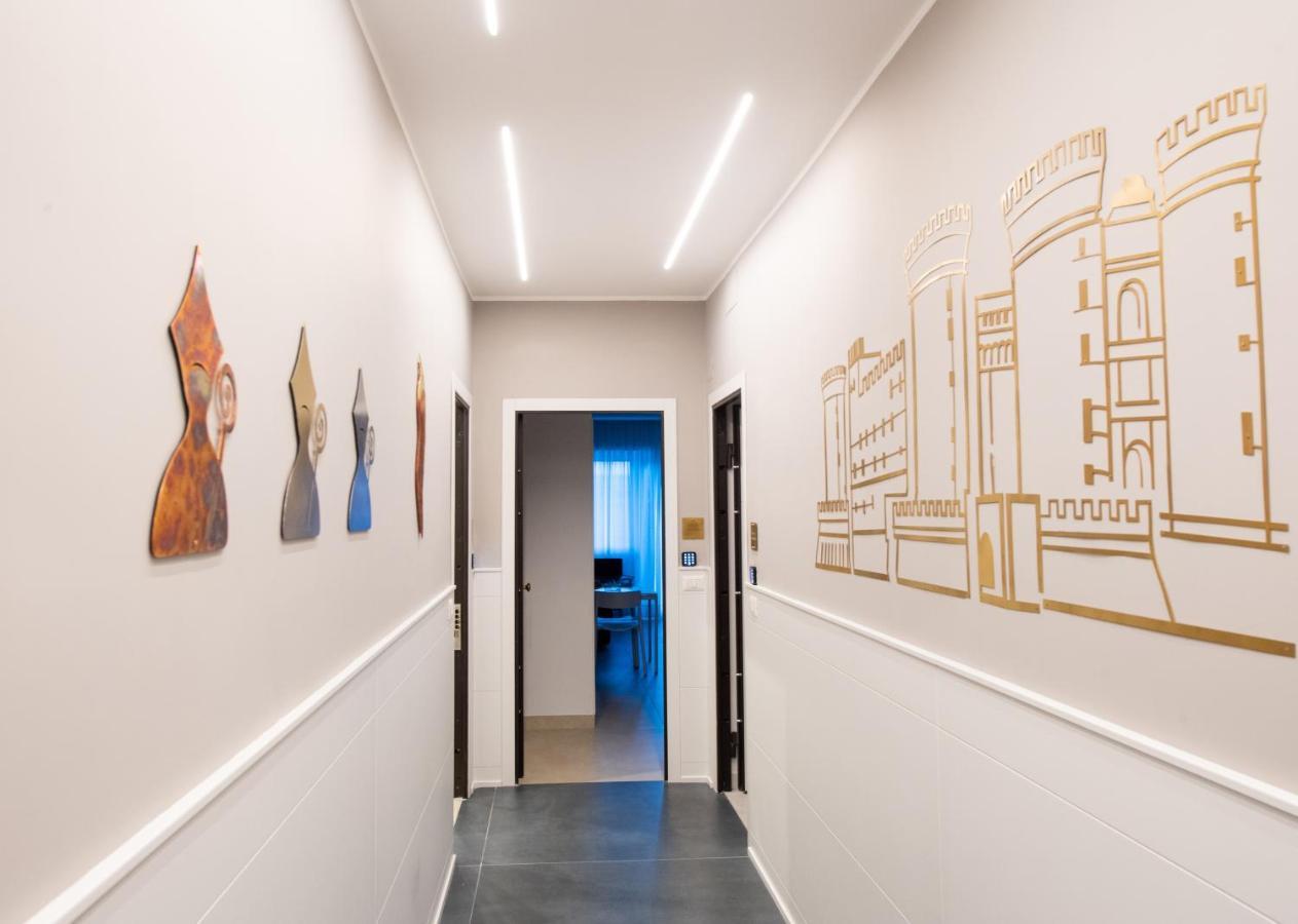 Napoli City Center - Appartamenti E Camere Kültér fotó