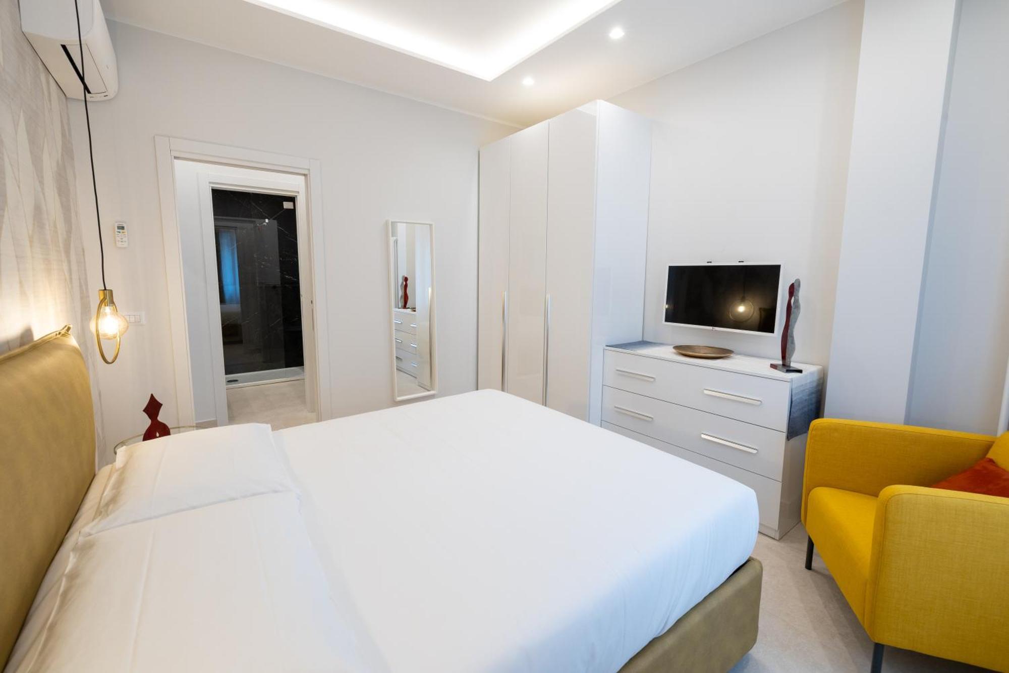 Napoli City Center - Appartamenti E Camere Kültér fotó